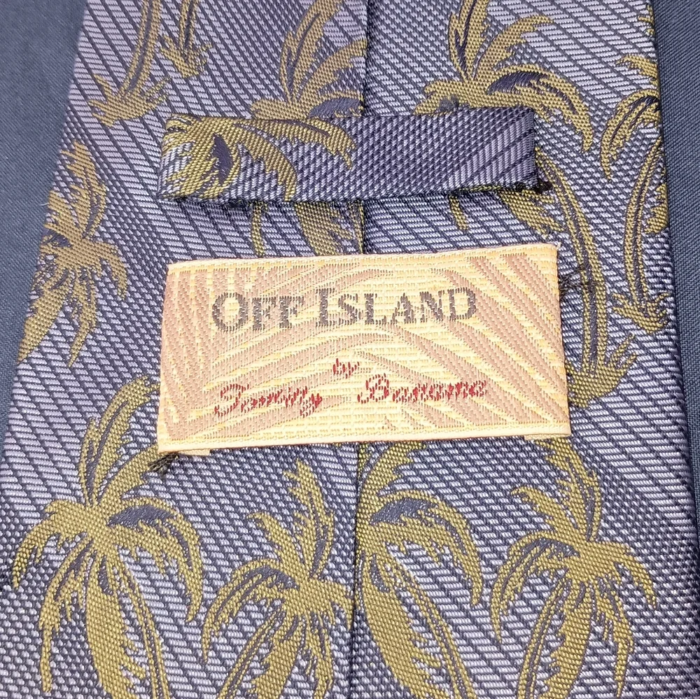 Mens Tommy Bahama Off Island Blue Green Palm Tree Print 100% Silk Twill Necktie